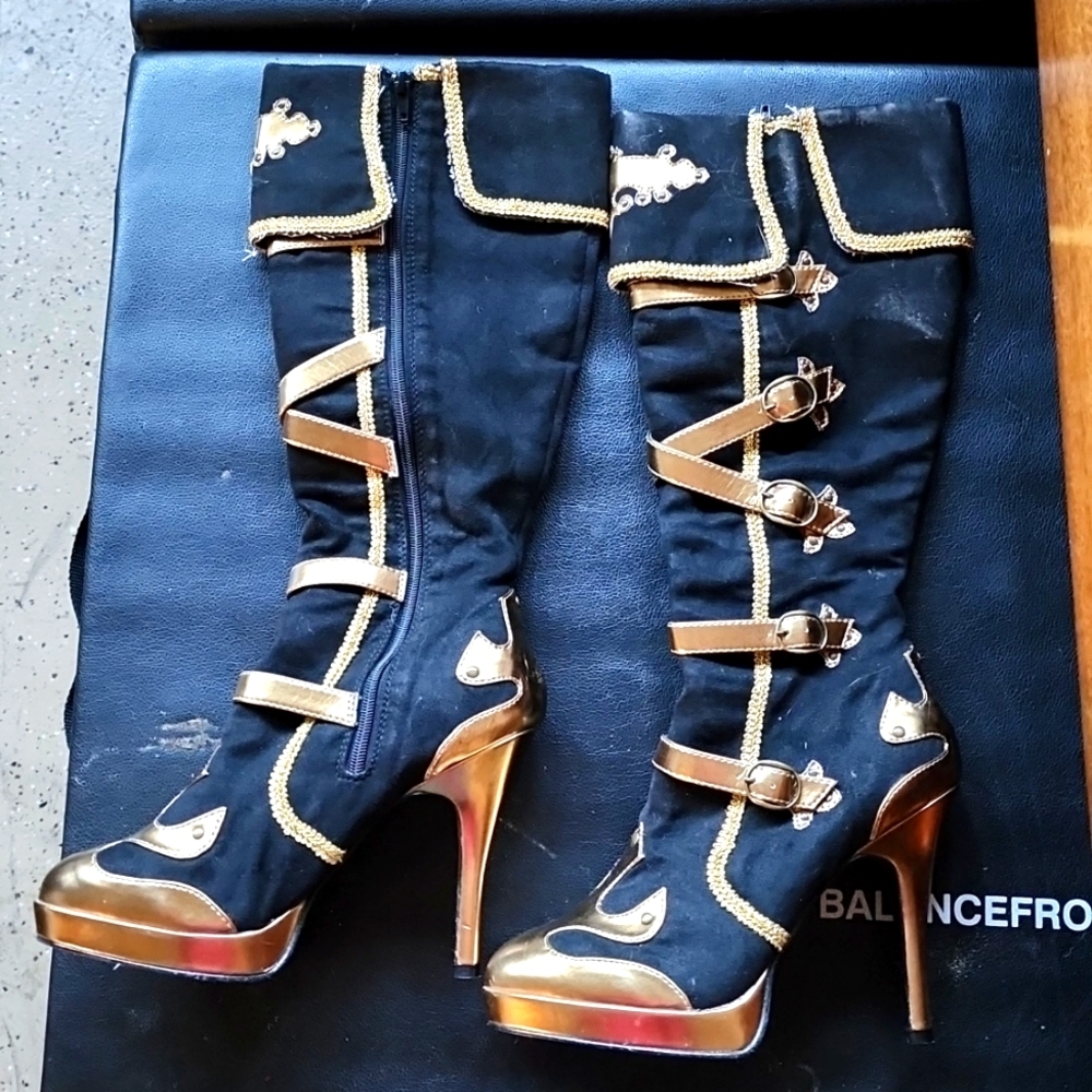 Gold Circus Leader Boots Heels